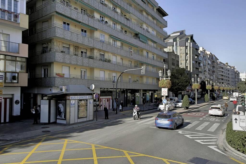 Acogedor Apartamento En El Centro De La Ciudad Granada Exteriör bild