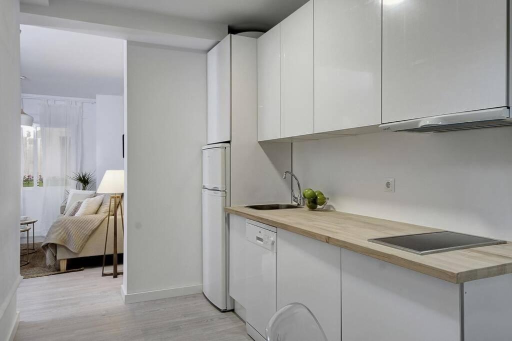 Acogedor Apartamento En El Centro De La Ciudad Granada Exteriör bild