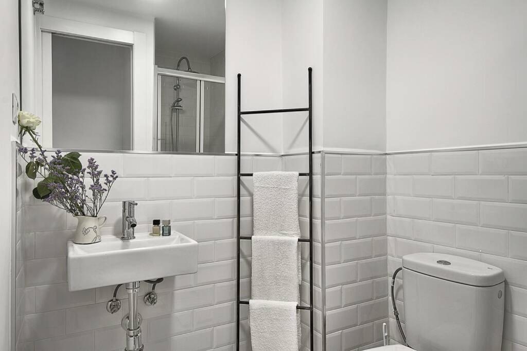 Acogedor Apartamento En El Centro De La Ciudad Granada Exteriör bild